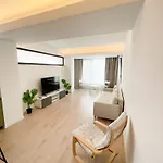 מלון דירות Warm 3*