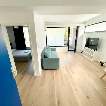 Warm Aparthotel Bukarest
