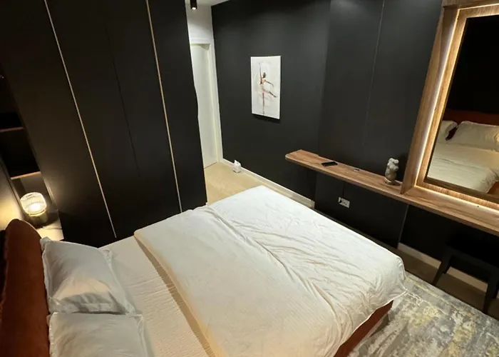 Warm Apart Otel Bükreş